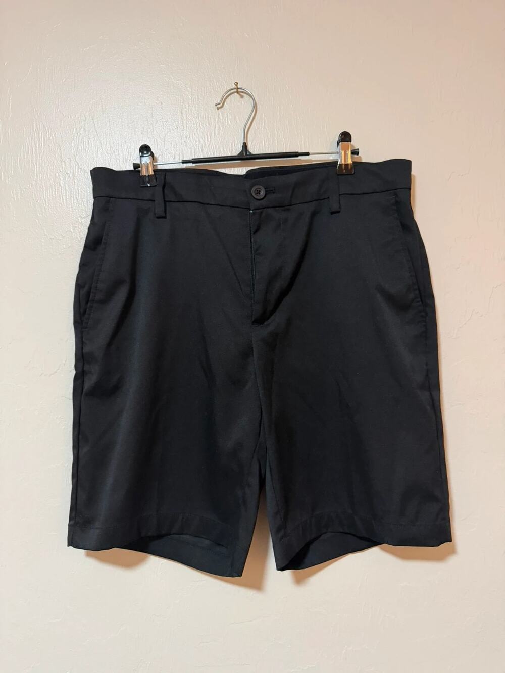 Amazon Essentials Men’s Stretch Performance Golf Short (33)